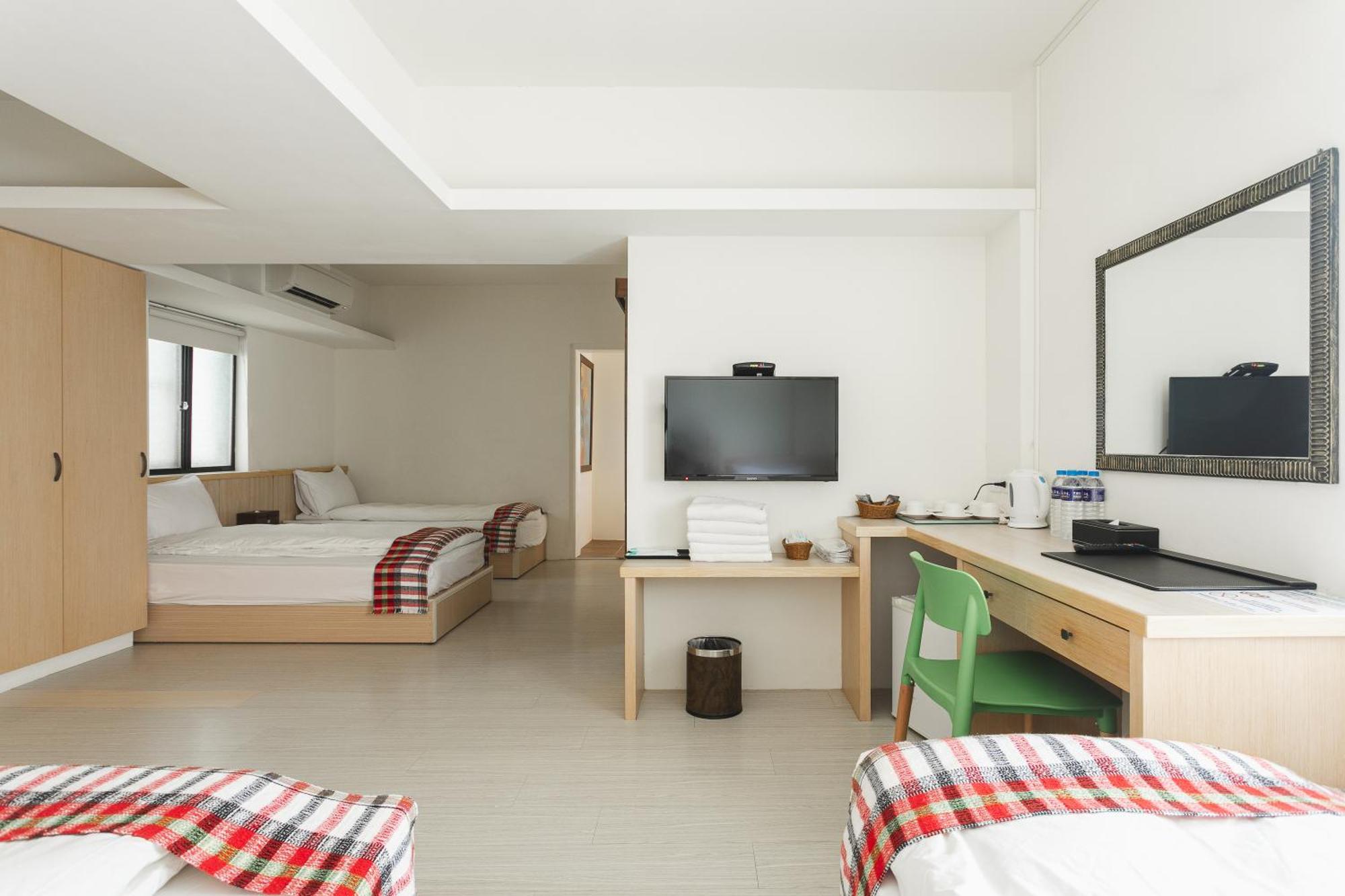 Tropical Low Boundary B&B Donghe Dış mekan fotoğraf